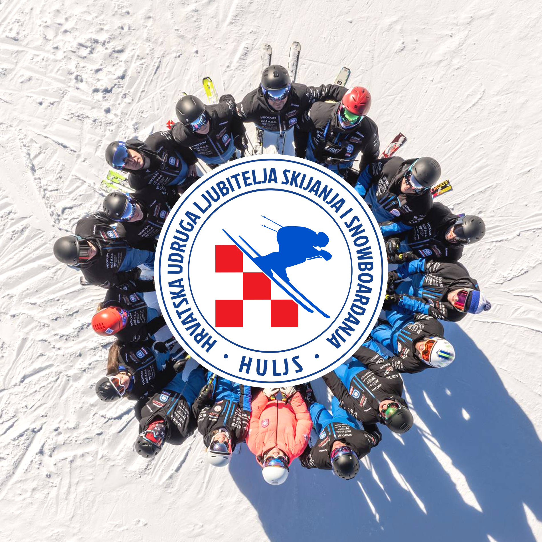 A featured image for the HULJS SKI case study. The image shows people in a circle with the HULJS SKI logo in the middle.